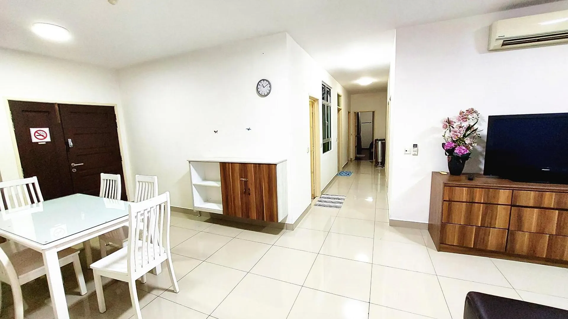 Tur15 Pisastadium 9Pax 4Rooms Privatehouse contacts